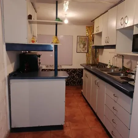 Se Arrienda 1 Habitacion Casa Huechuraba, Villa Las Bandurrias